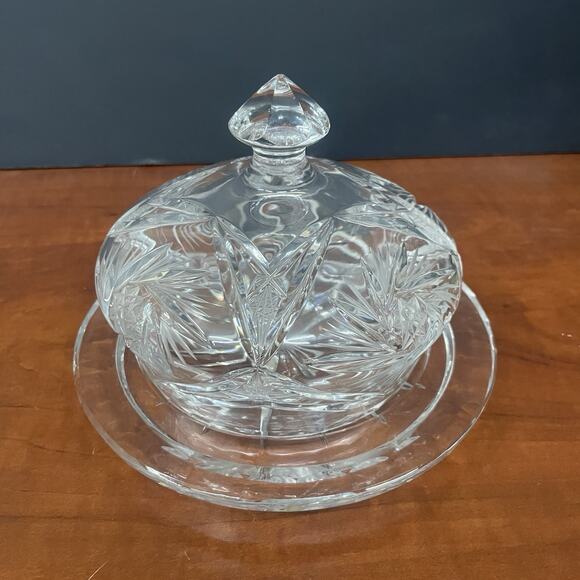 Vintage Polish Violetta Dome Lidded Cheese Butter Dish Round Pinwheel Hand Cut - Picture 1 of 10